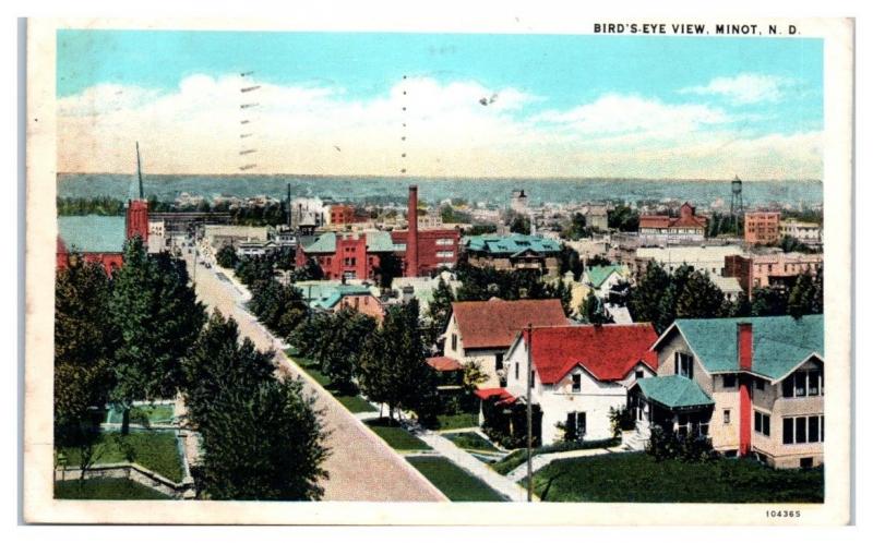 1932 Bird's-Eye View, Minot, ND Postcard