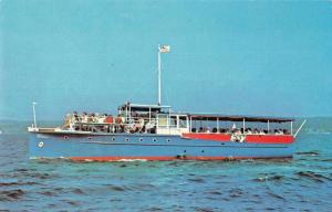 Chautauqua Lake New York Gadfly III Sight Seeing Boat Vintage Postcard JE228280