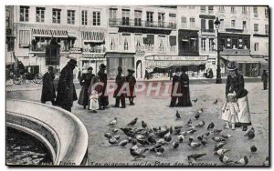 Old Postcard Lyon Pigeons on the Place des Terreaux