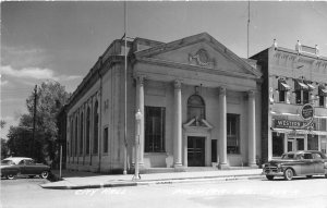 J39/ Palmyra Missouri RPPC Postcard c1940s City Hall Building 28