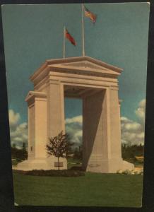 Postcard Unused Union Oil Co Peace Arch Blaine WA LB