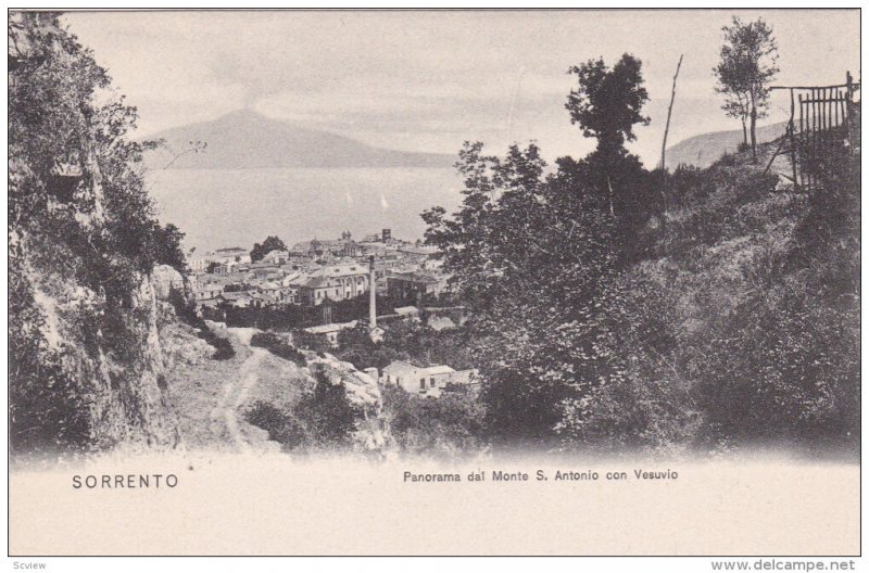 SORRENTO , Italy , 1901-07 ; Panorama dal Monte S. Antonio con Vesuvio