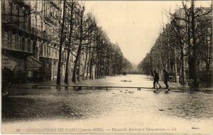 CPA Inondations PARIS 1910 Boulevard Haussmann (970867)