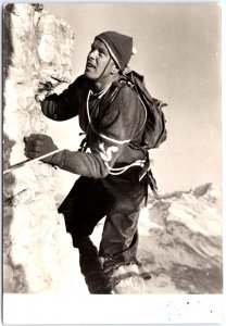 VINTAGE POSTCARD CONTINENTAL SIZE RPPC ROCK CLIMBING THE ITALIAN ALPS (PINHOLE)