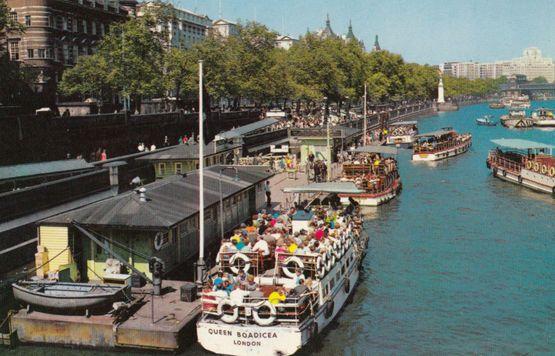 Queen Boadicea Guide Boat Trip at Westminster Thames River 1970s Postcard