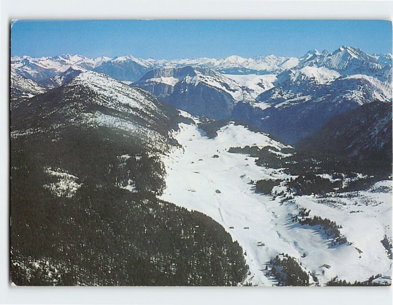 Postcard Vue d'avion, Haut-lieu de la Résistance, Plateau des Glières, France