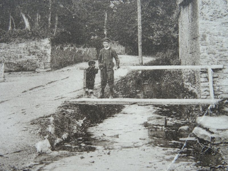 Devon CROYDE Shows FOOTBRIDGE & FORD St. Marys Road / Watery Lane c1908 Postcard