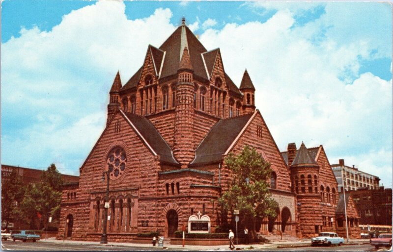 postcard Detroit, Michigan - First Presbyterian Church, 2930 Woodward Avenue