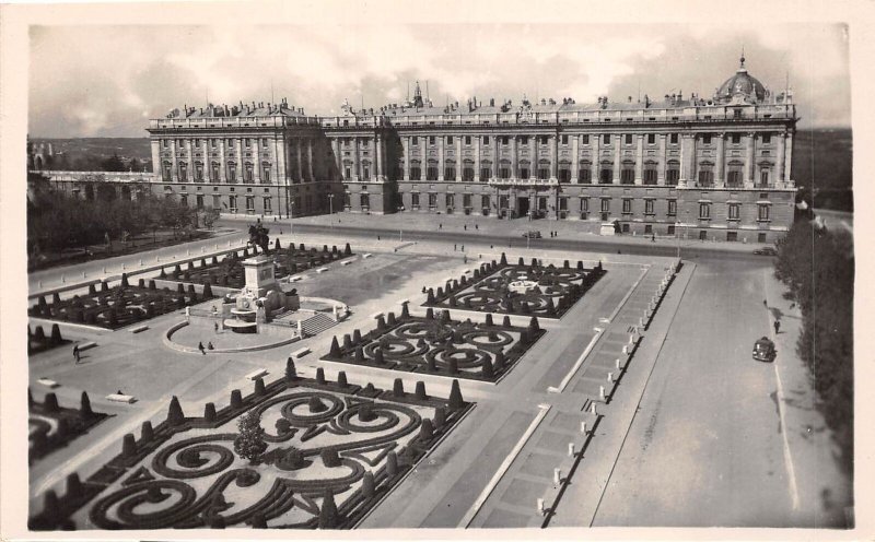 US85 Spain Madrid palacio Real plaza de Oriente real photo