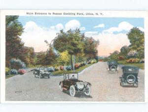 Unused W-Border MANY OLD CARS AT ENTRANCE TO ROSCOE CONKLING PARK Utica NY c8047