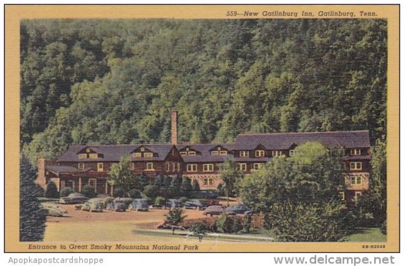 Tennessee New Gatlinburg Inn Gatlinburg Tennessee Entrance To Great Smoky Mou...