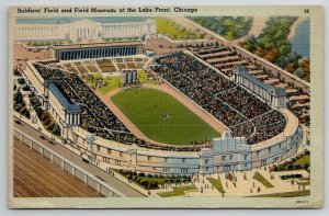 Chicago IL Soldiers Field and Field Museum at the Lake Front Postcard E26