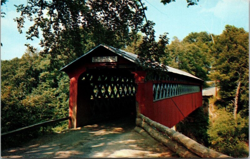 Old Covered Bridge Chiselville Bridge Sunderland Vermont VT Postcard VTG UNP 