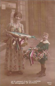 1er Avril April Fool's Day Young Girl Holding Fish