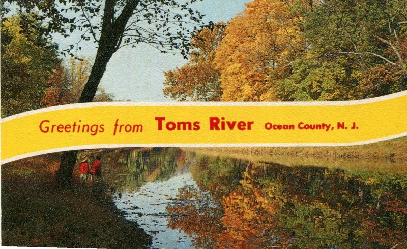 TOMS RIVER NJ GREETINGS 2 VIEWS BOY FISHING & TREES UNUSED CHROME POSTCARD