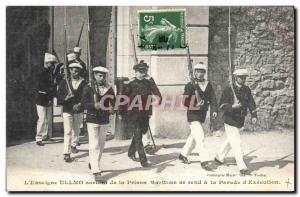 Old Postcard L & # 39enseigne Ullmo outgoing maritime prison makes a parade o...