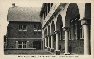 CPA LE PRADET Villa Jeanne d'Arc - Galeries des Jeunes Filles (1113197)