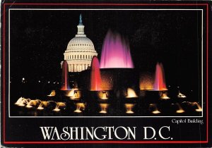 US8 USA Washington D.C. Capitol building at night 1990