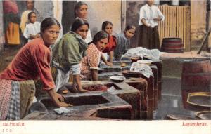 MEXICO~LAVANDERAS~WOMEN WASHING CLOTHES~J.C.S. PUBLISHED POSTCARD 1900s
