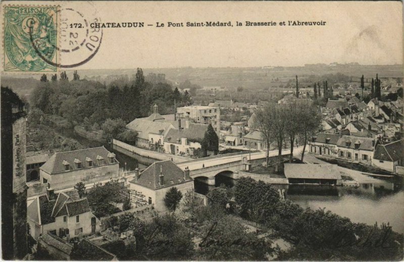 CPA CHATEAUDUN Le Pont Saint-Medard - La Brasserie et l'Abreuvoir (1201299)