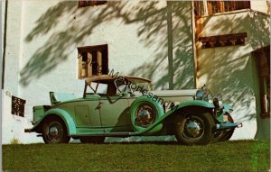 1931 Cadillac Fleetwood V-12 Quincippi Island Antique Car Museum Postcard PC260