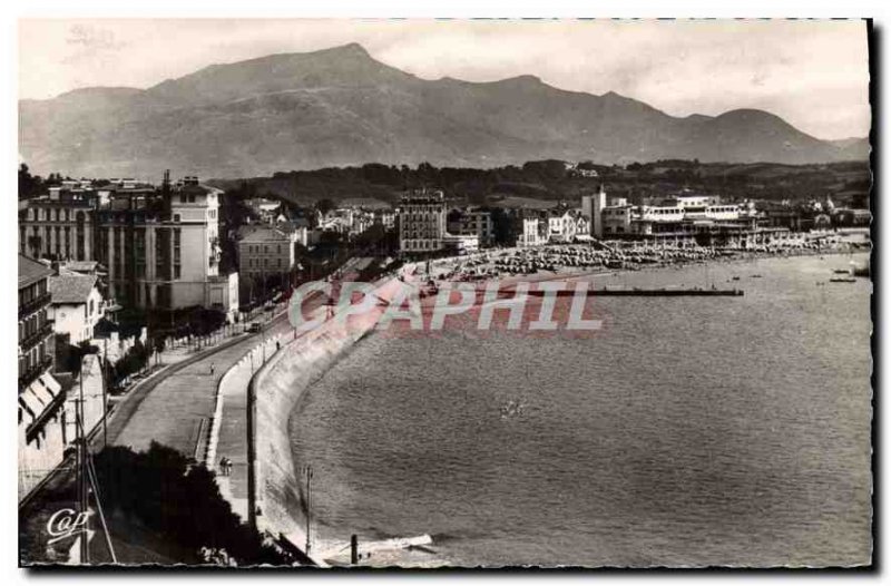 Modern Postcard Saint Jean de Luz General view of the Beach and the Rhune