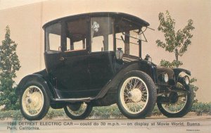 1916 Detroit Electric Car at Movieworld, Valvoline Advertising Postcard Unused