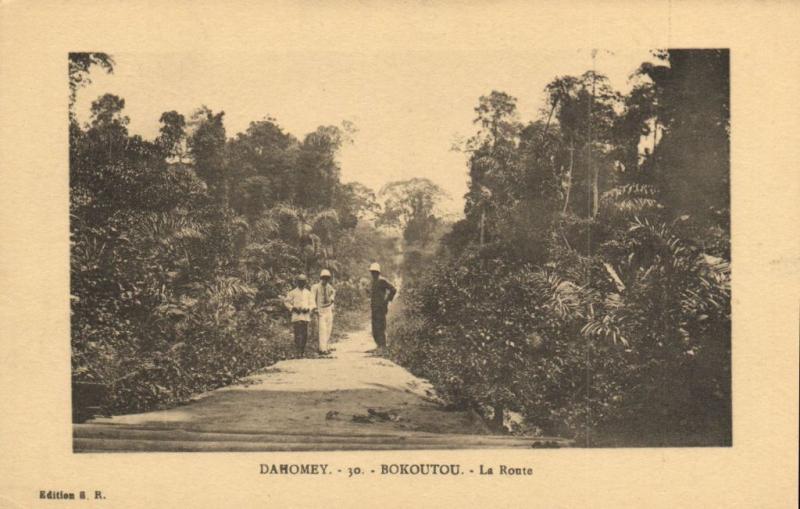 CPA Dahomey Afrique - Bokoutou - La Route (86816)