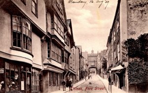 Totnes, Devon, England - People on Fore Street - in 1909