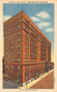 NEW ORLEANS, LA Louisiana HOTEL DE SOTO Roadside c1940's Curteich Linen Postcard