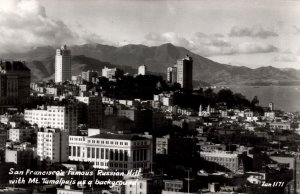 USA San Francisco Famous Russian Hill Mt Tamalpais California Vintage RPPC 09.87