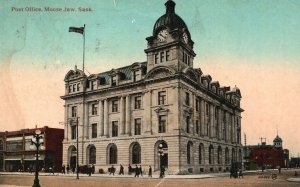 Vintage Postcard Post Office Building Moose Jaw Saskatchewan Canada CAN