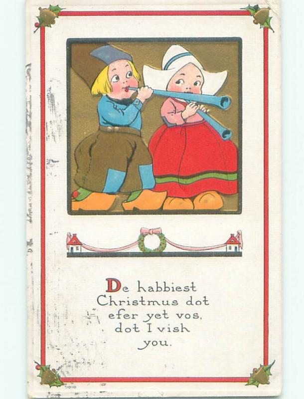 Divided-Back NEW YEAR SCENE Great Postcard W7523