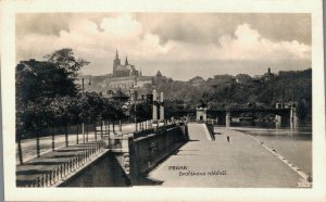 Czech Republic - Praha Dvořákovo nábřeží RPPC 03.31