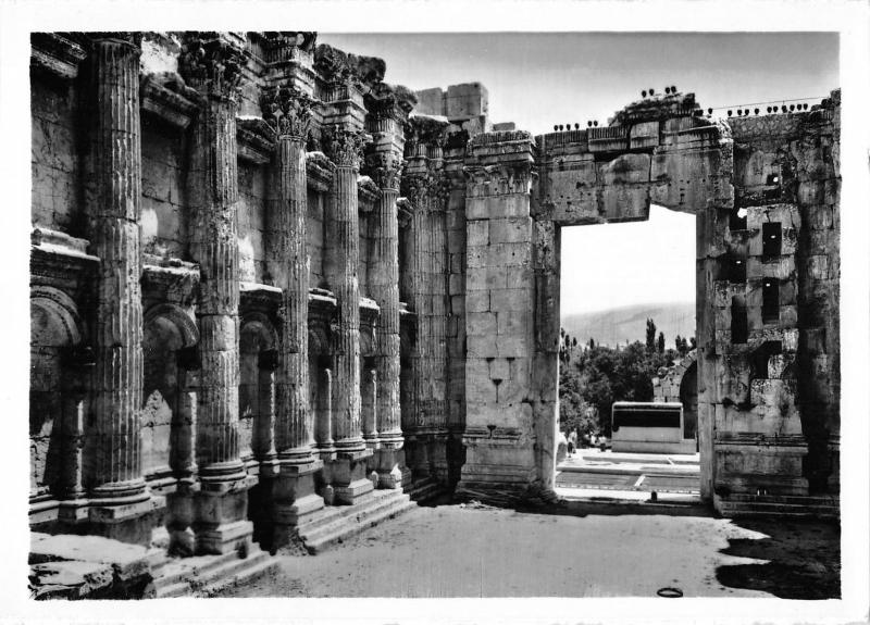 BR49598 Temple of bacchus leabanon Baalbek    Lebanon 1