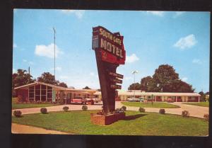 MILAN TENNESSEE SOUTHGATE MOTEL VINTAGE ADVERTISING POSTCARD OLD CARS