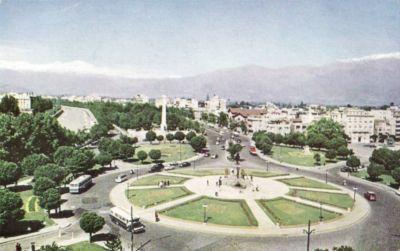 W51.B.O.A.C. Postcard.Santiago de Chile.View of Plaza 