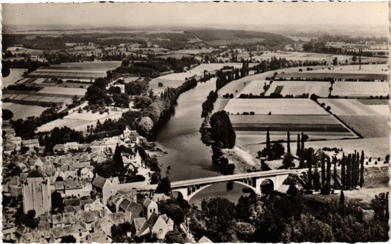 CPA La Roche-Posay-Les-Bains - Vue générale prise en Avion (111595)