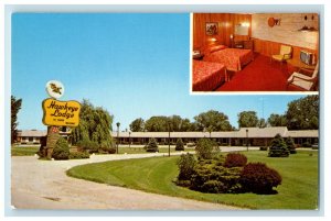 c1960s Hawkeye Lodge Luxury Motel Iowa City Iowa Unposted Vintage Postcard 