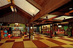 Hawaii Kauai Kalapaki Beach Arcade Shops Interior