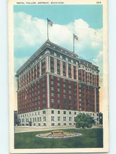 Damaged-Back W-Border HOTEL SCENE Detroit Michigan MI B4640