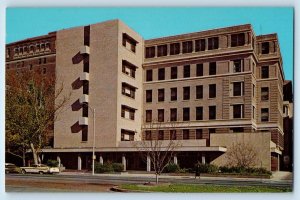 1960 St. Louis Missouri Postcard Children's Hospital South Kingshighway Building
