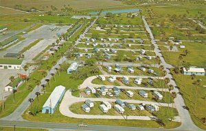 Harlingen Texas Fun N Sun City Campground, Photochrome Vintage Postcard U10597