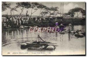 Old Postcard Passage of Militaria & # 39A river