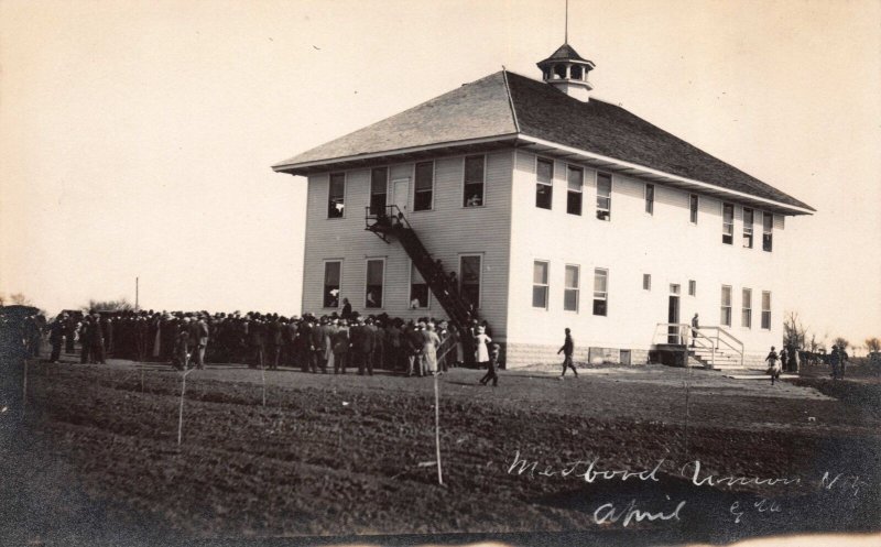 Two 1912 Real Photo Postcards Medford School Union No. 5~112175 