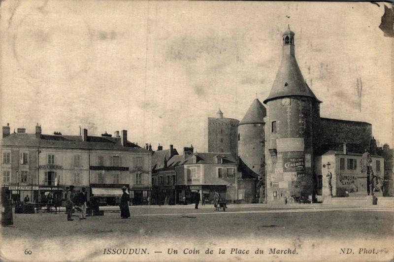 France Issoudun Un Coin de la Place du Marche 02.28