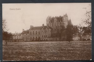 Scotland Postcard - Glamis Castle, Angus   RS14693