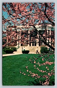 Morrison-Kenyon Library in Kentucky at Asbury College Vintage Postcard 0920