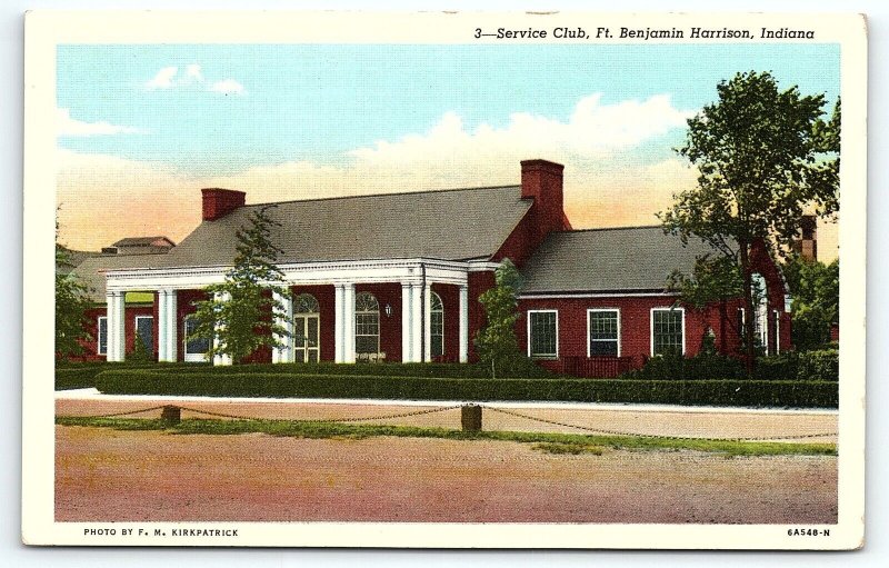 1936 FT. BENJAMIN HARRISON INDIANA SERVICE CLUB UNPOSTED LINEN POSTCARD P367