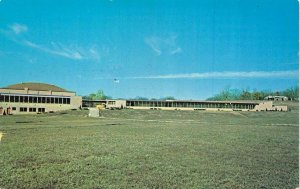 FAYETTE, MO Missouri  HIGH SCHOOL  Howard County  c1950's Chrome Postcard